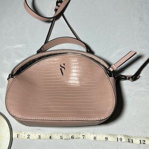 Vera wang mauve cross body